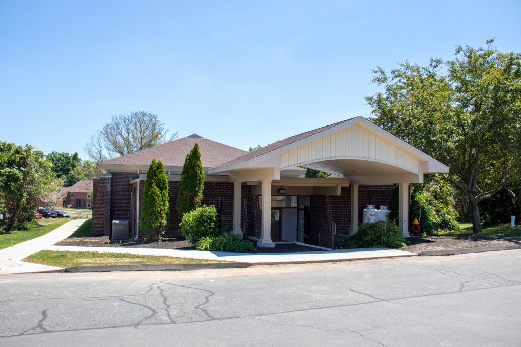 Rivers Bend Apartment Complex